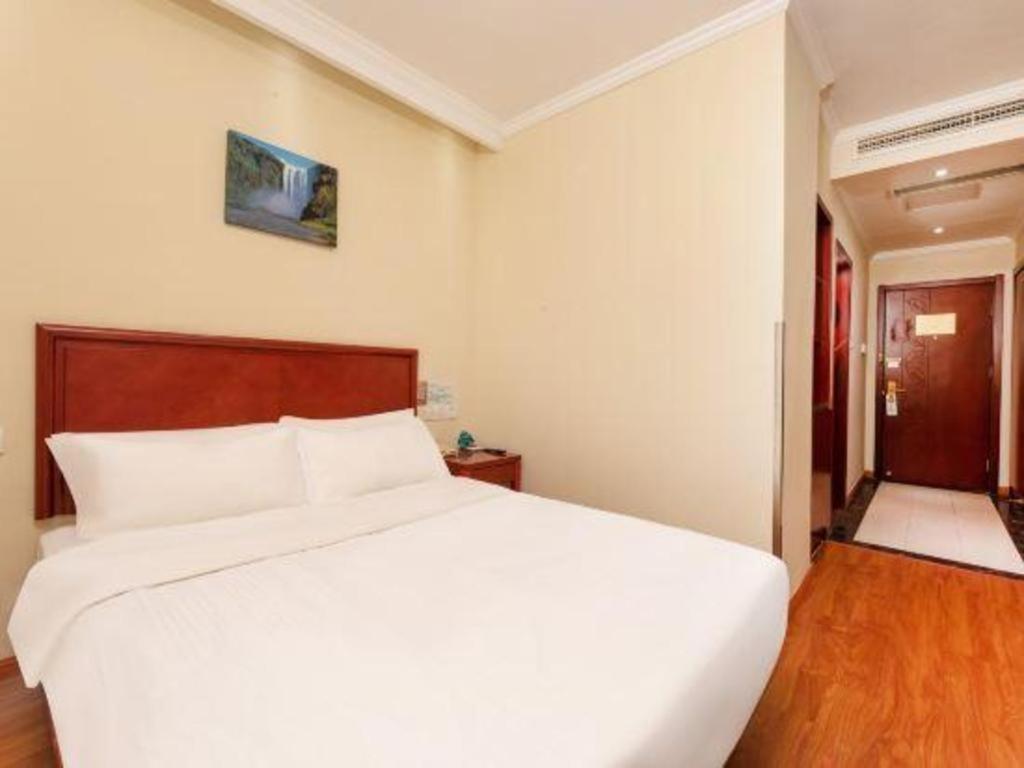 Greentree Inn Suzhou Railway Station North Square Haobainian Wedding Dress City Express Hotel Exterior foto
