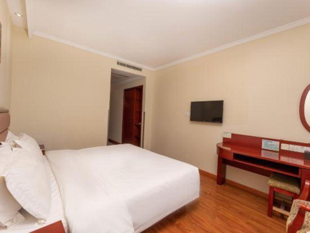 Greentree Inn Suzhou Railway Station North Square Haobainian Wedding Dress City Express Hotel Exterior foto