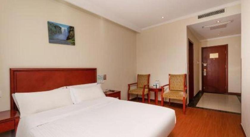 Greentree Inn Suzhou Railway Station North Square Haobainian Wedding Dress City Express Hotel Exterior foto